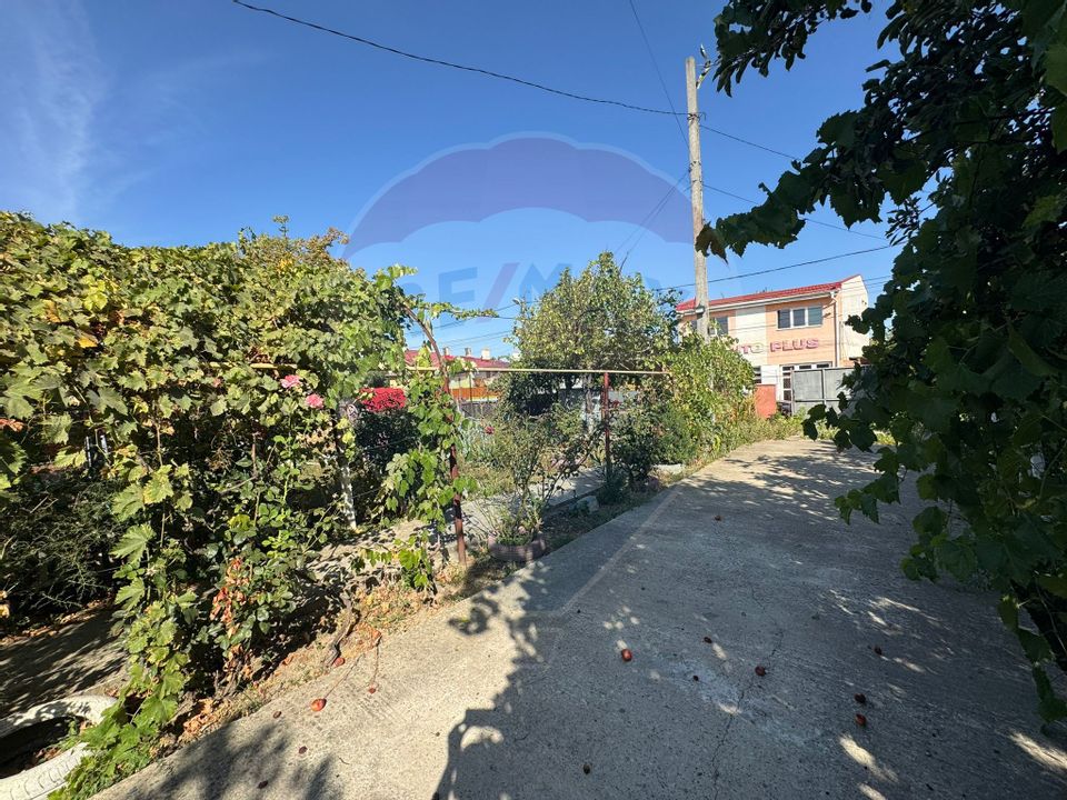 Casă / Vilă cu 4 camere într-o zonă excelentă din Focșani