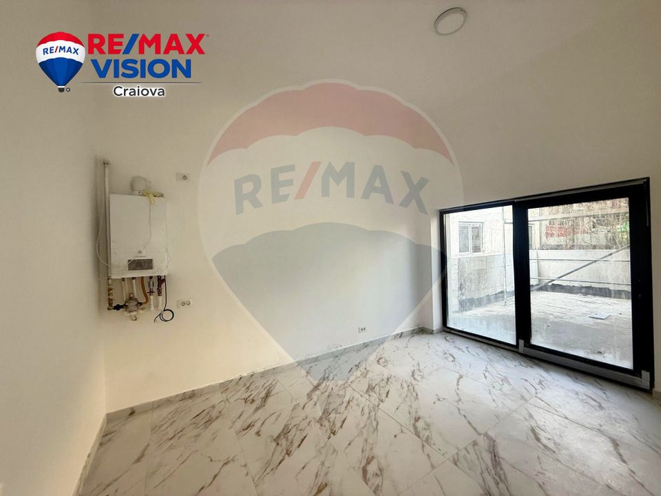 84sq.m Commercial Space for rent, 1 Mai area