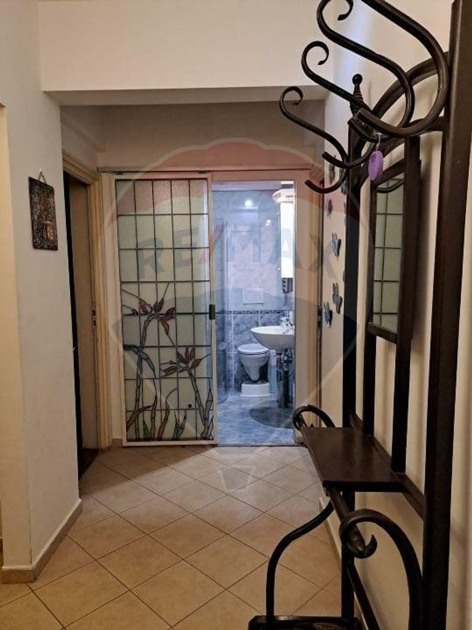 2 room Apartment for rent, P-ta Amzei area