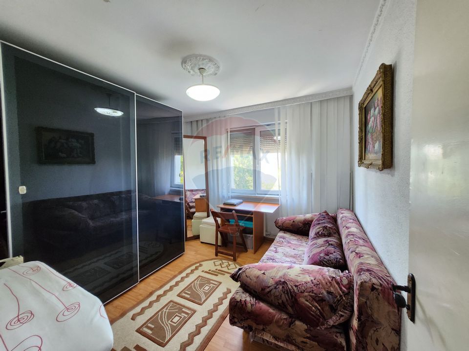 4 room Apartment for sale, Colentina area