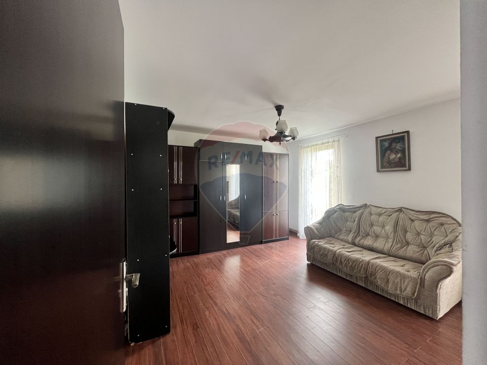 Casă / Vilă cu 3 camere de vânzare