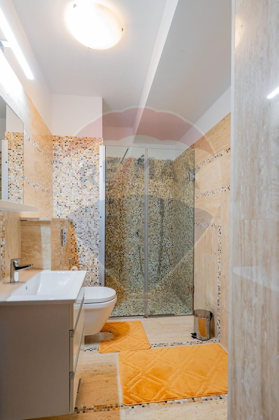 Penthouse de vanzare in Mamaia vedere frontala lac si marea Neagra