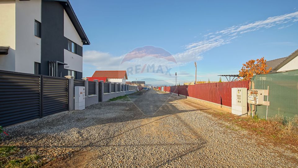 Casă smart finisaje premium, 700 mp teren Cartier Izvor | Comision 0