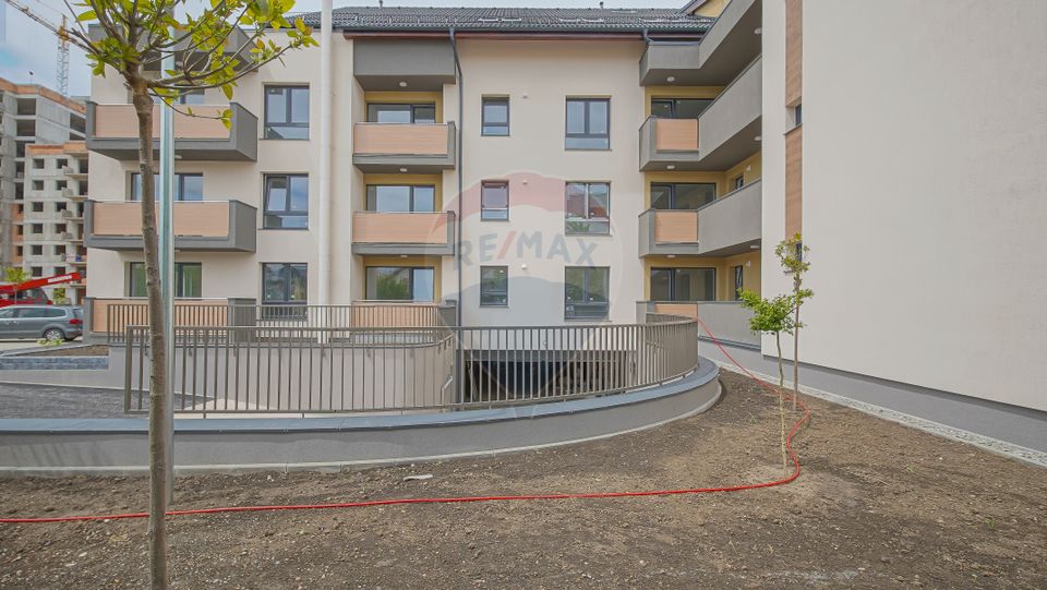 ! VANDUT ! Apartament 2 camere predare în maxim doua luni, Brașov