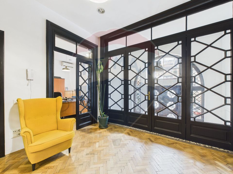 Vila interbelică cu personalitate