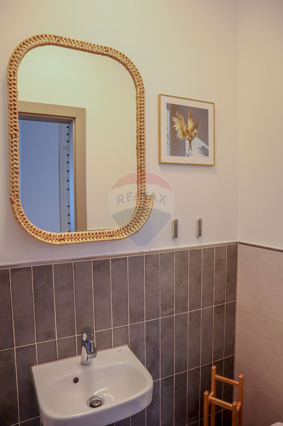 3 room Apartment for rent, Turnisor area