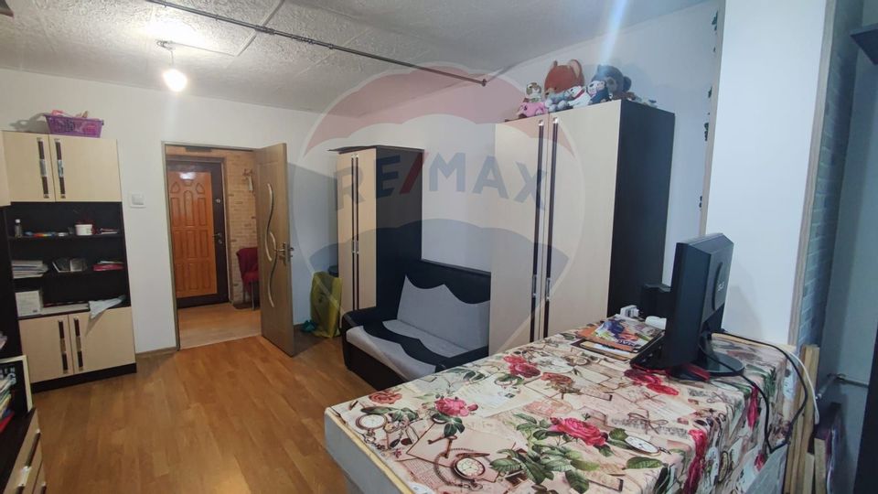 apartament 1 camera bucatarie inchisa Rogerius