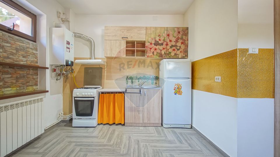 Apartament la casă cu curte proprie | Timișu de Jos | Comision 0