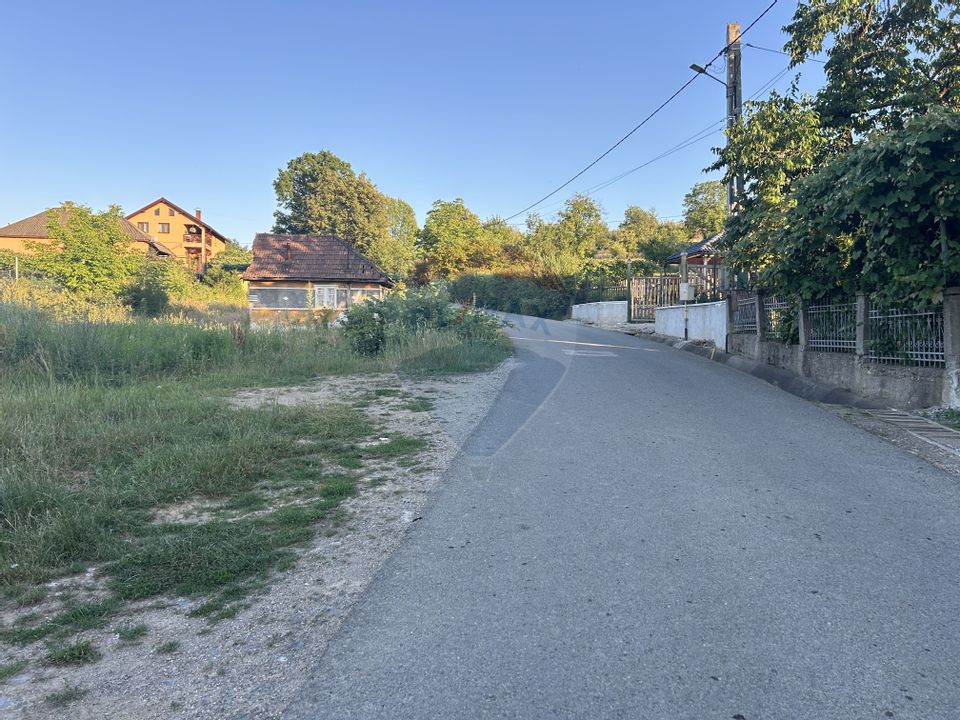 Land 1,547sqm Dumbravita / Strada principala