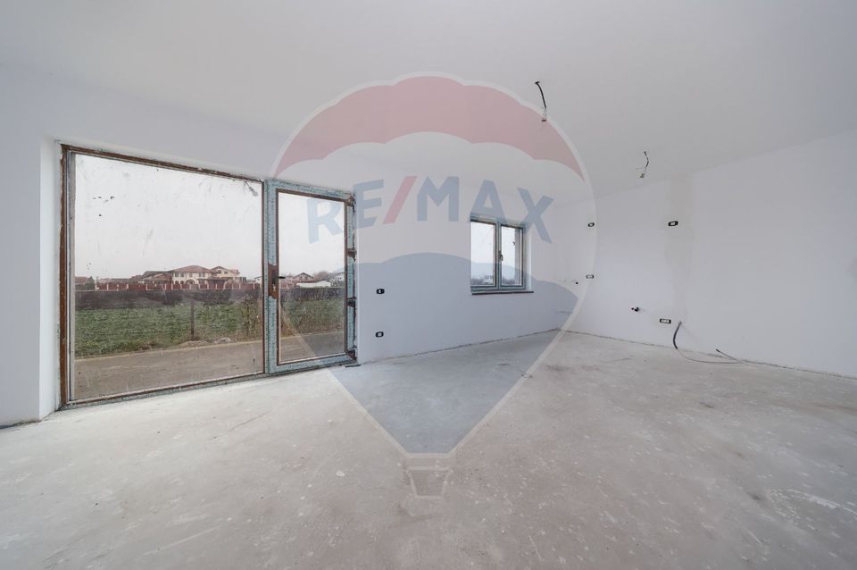 COMISION 0% | CASA STUPINI | 100 MP | 330 MP TEREN |