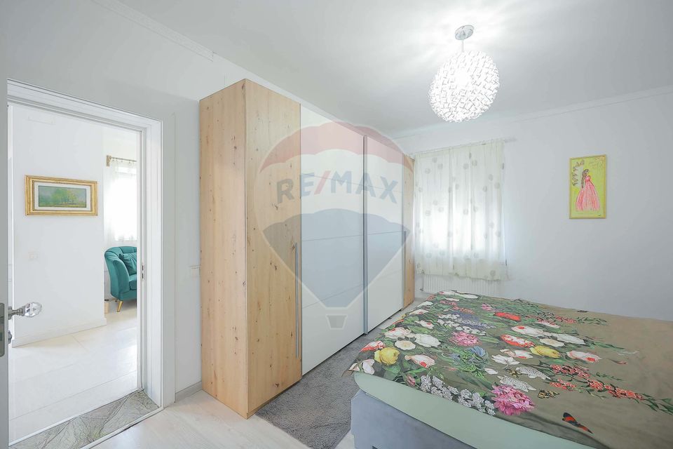 5 room Apartment for sale, Central area