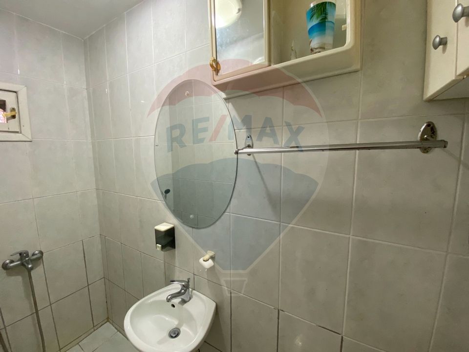 De inchiriat garsoniera în zona Vitan Mall