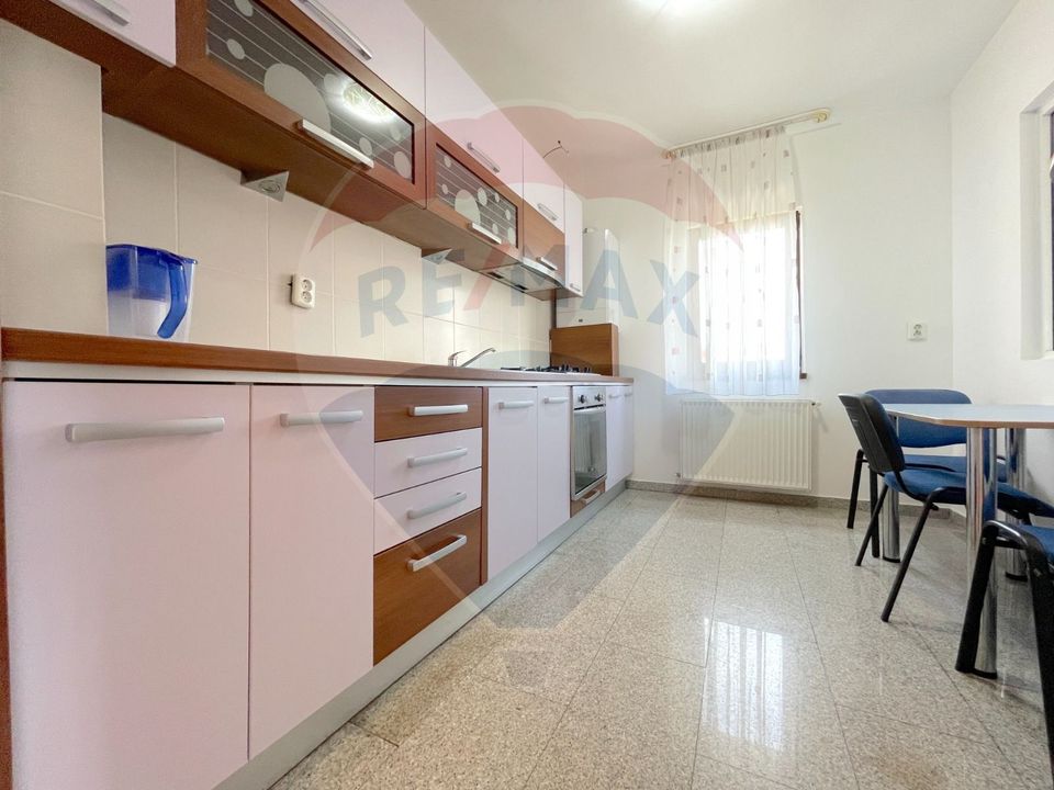 Apartament 2 camere 63 mp utili, zona Tractorul