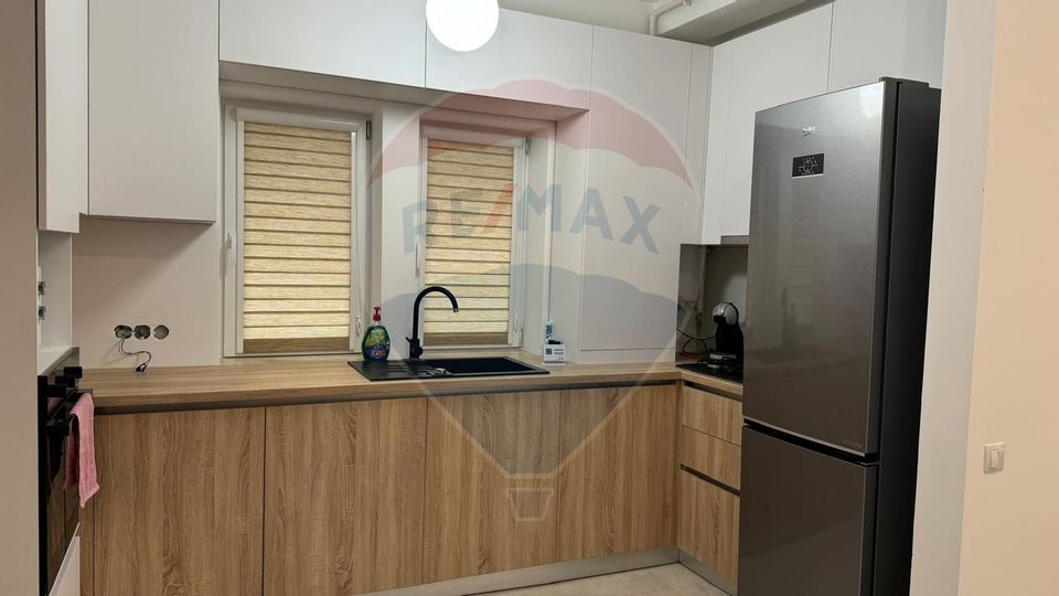 Apartament cu 2 camere de închiriat in Floresti