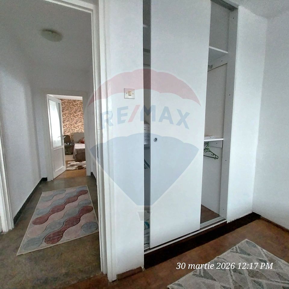 Giulesti - Vanzare apartament 3 camere - Spațios, luminos, balcon mare