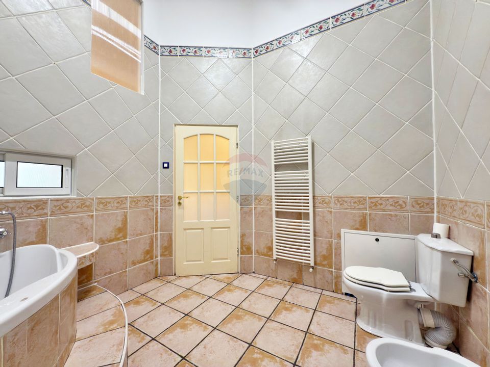 100sq.m Office Space for rent, Central area