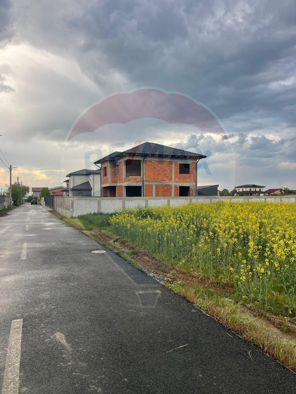 Detached house / villa for sale | Red | Dragomiresti-Vale/