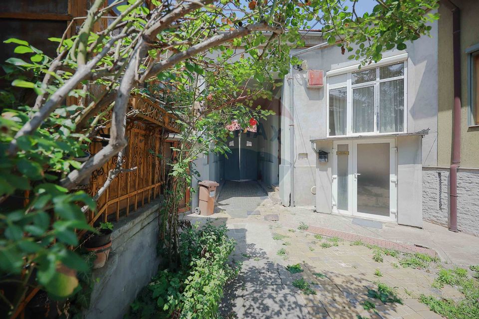 Spațiu comercial de 146 mp, Ultracentral, de Închiriat