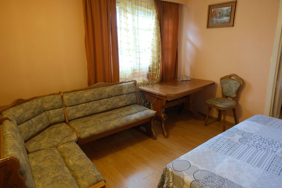 14 room Hotel / Pension for sale, Vest area