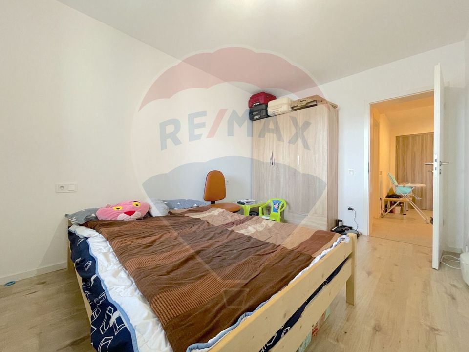 3 room Apartment for sale, Tractorul area