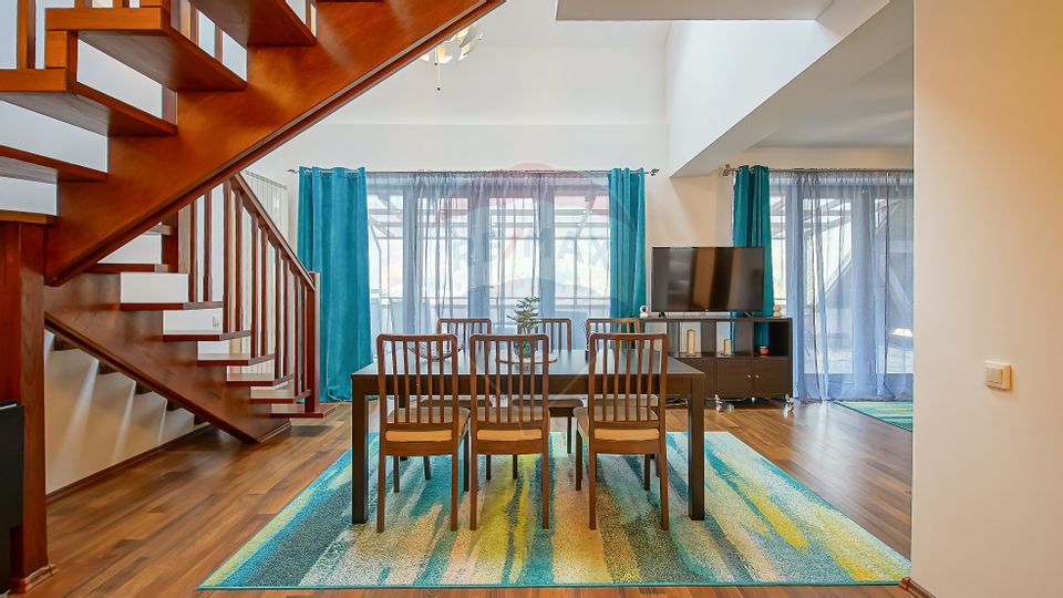 Apartament Premium cu Terasă Panoramică către Munții Bucegi!