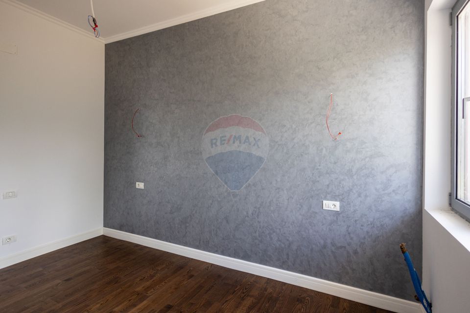 5 room House / Villa for sale