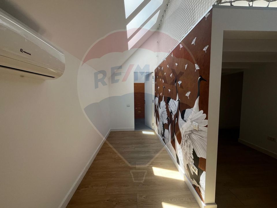 De inchiriat Casă / Vilă 6 camere în Voluntari