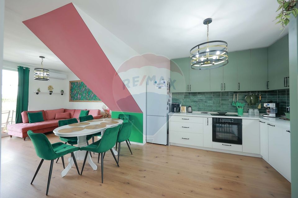 Casă cu 4 camere de vânzare - Ready to Move, în Nojorid