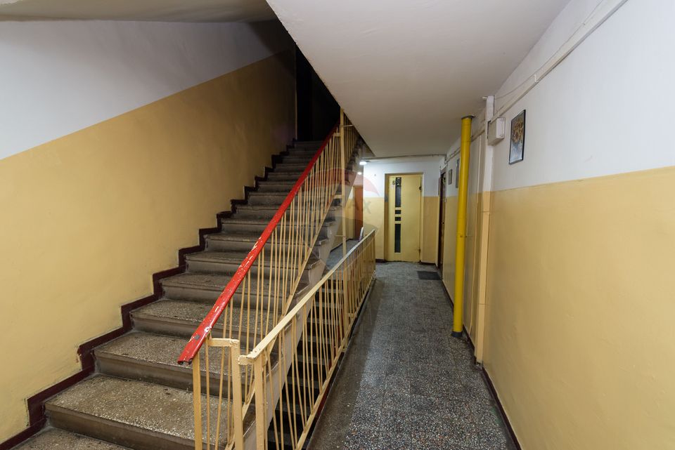 Apartament cu 4 camere de vanzare , 1974, fara risc, Pantelimon