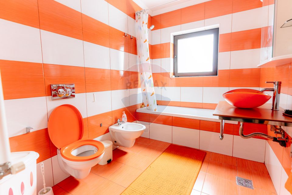 5 room House / Villa for sale