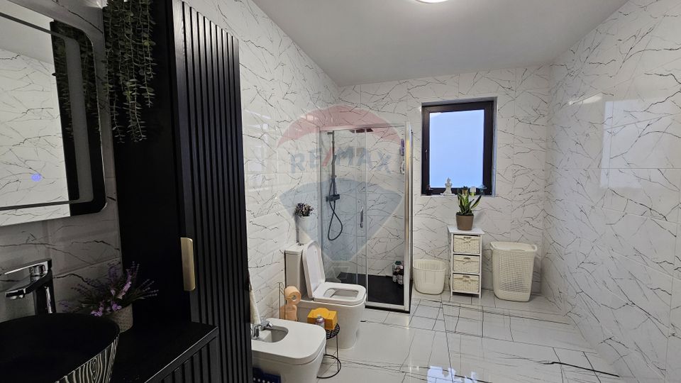 Casă / Vilă de lux, Moara Nica, Suceava