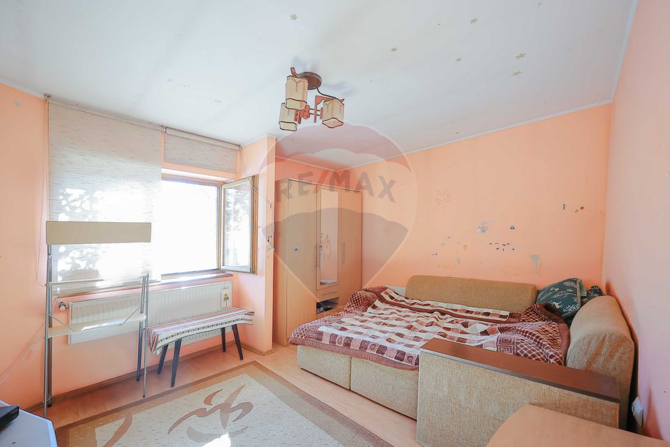 4 room House / Villa for sale, Dealuri Oradea area