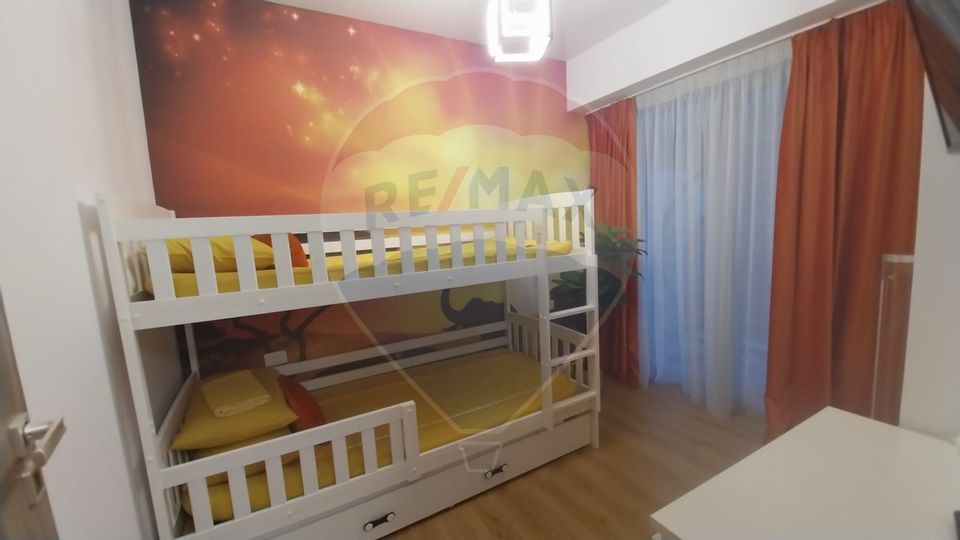 Apartament de vanzare in prima linie la mare