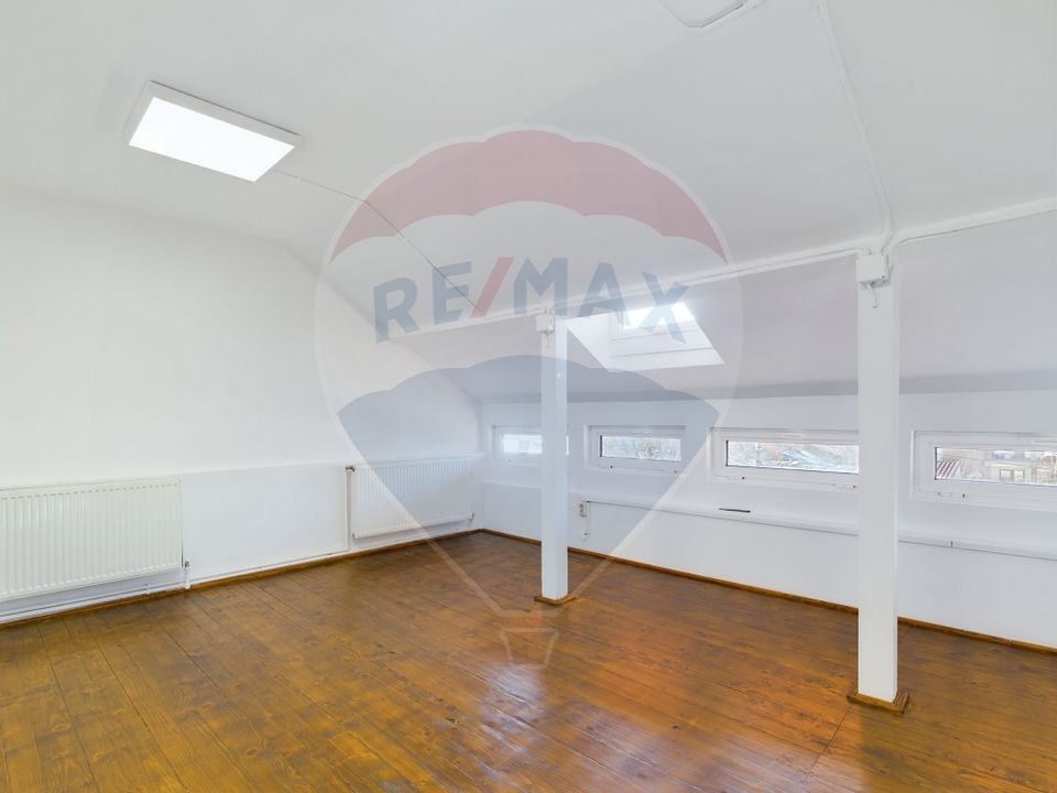 Vilă renovată – nemobilata Berceni/ Metrou Eroii Revoluției