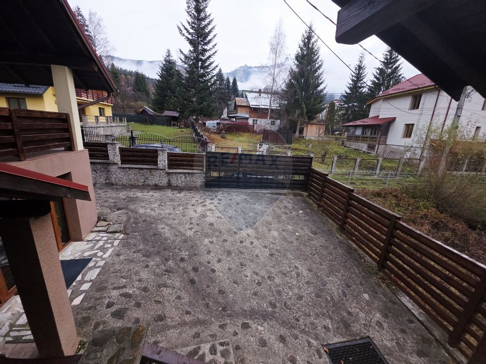 Casa /Vila de vanzare in Durau