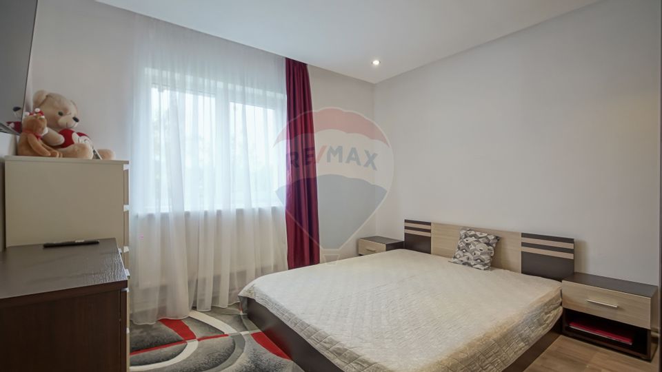 COMISION 0% | Apartament cu 3 camere | Decomandat | Tractorul Cerna |