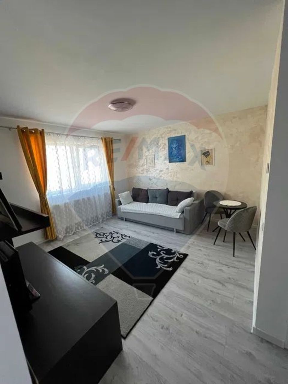 Apartament Smart cu 1 Cameră de Închiriat în Poitiers Towers