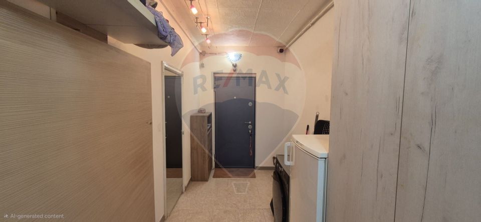 Apartament renovat recent cu 3 camere