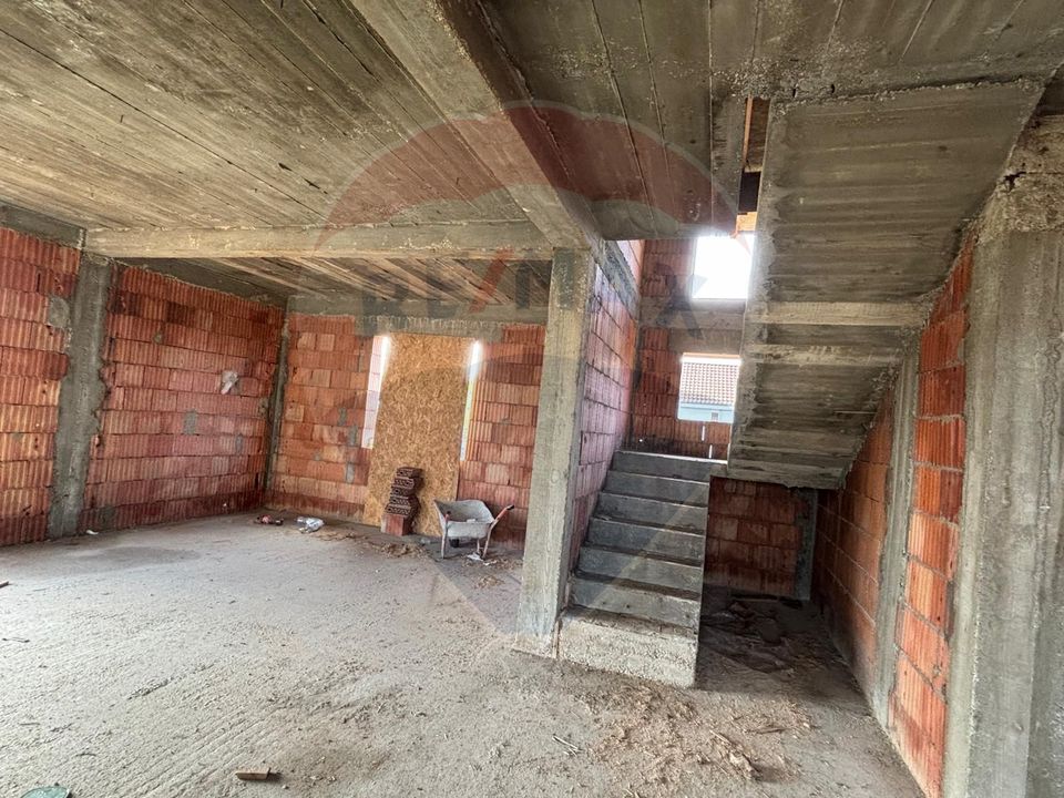 Casă 6 Camere Buftea - Aproape de Centru, Încălzire în Pardoseală