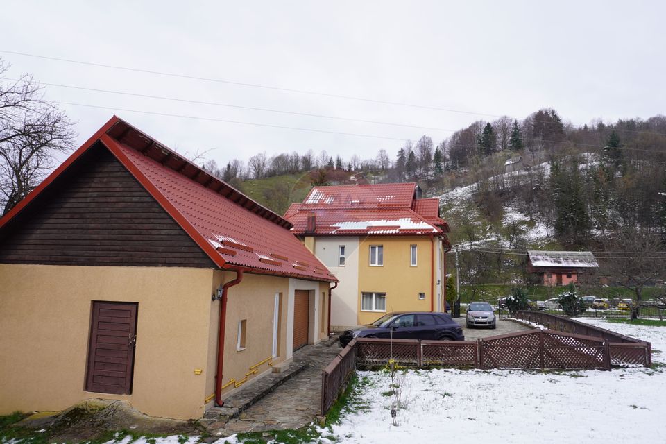 Casă de vânzare, Moisei