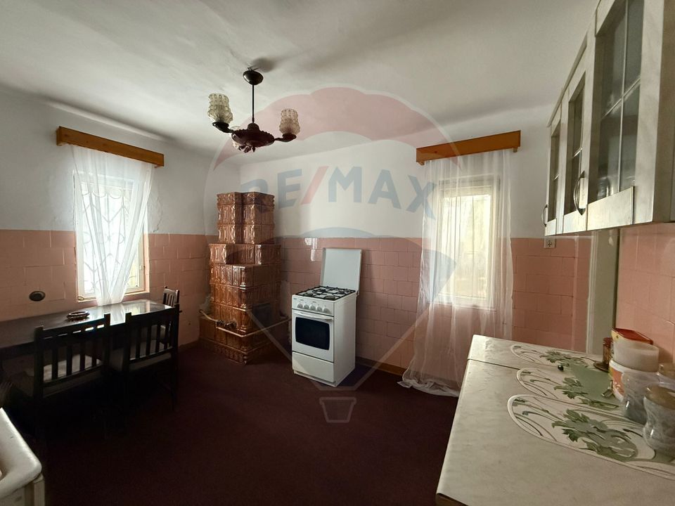 6 room House / Villa for sale