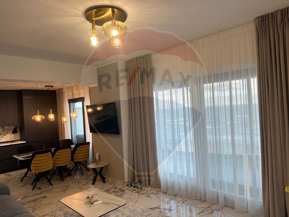 Apartament cu 3 camere de vânzare Casa del Mar Mamaia Nord