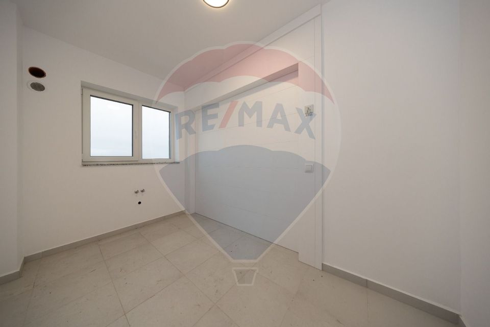 2 room Apartment for sale, Avantgarden area