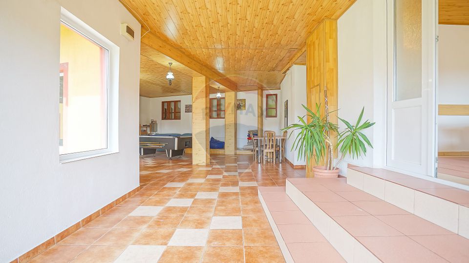 11 room House / Villa for sale