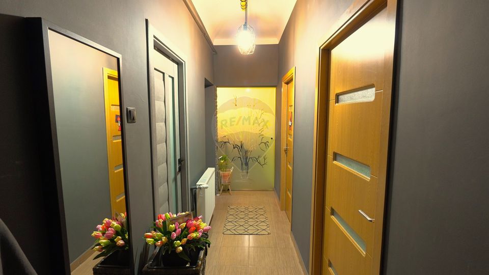 Apartament de vânzare, 3 camere, Bd. Ferdinand. 68 mp