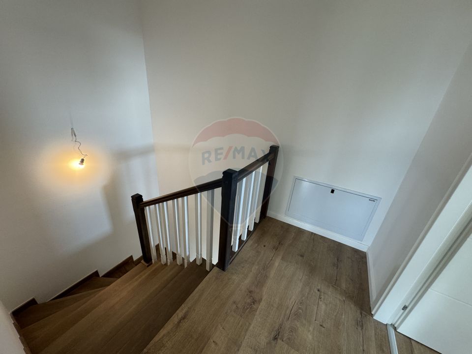 Apartament nr 4/15, curte proprie, pompă căldură, piscină încălzită