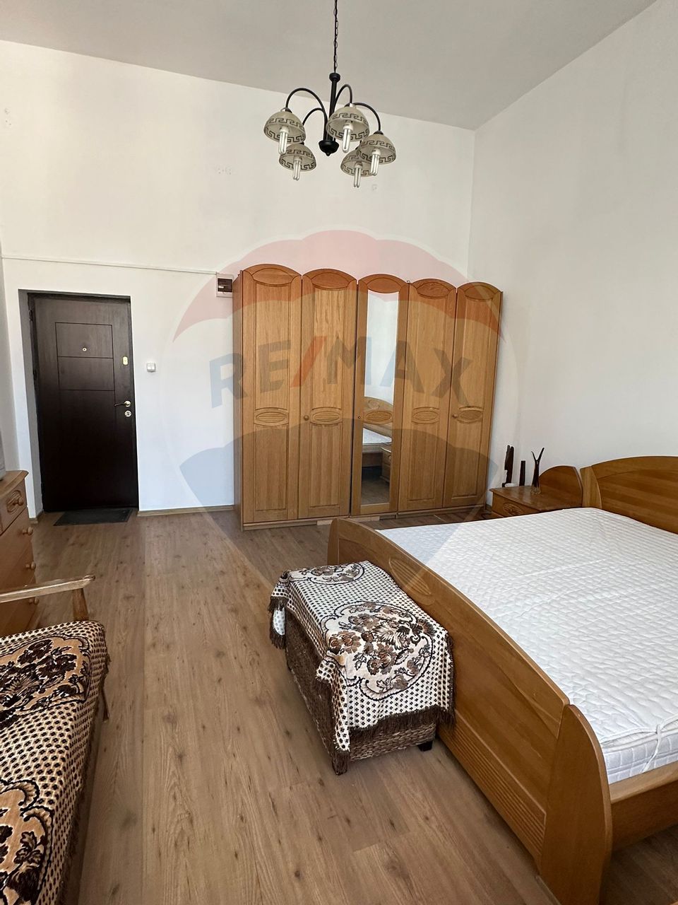 Garsoniera cu potential de investitie, Zona centrală – Hristo Botev