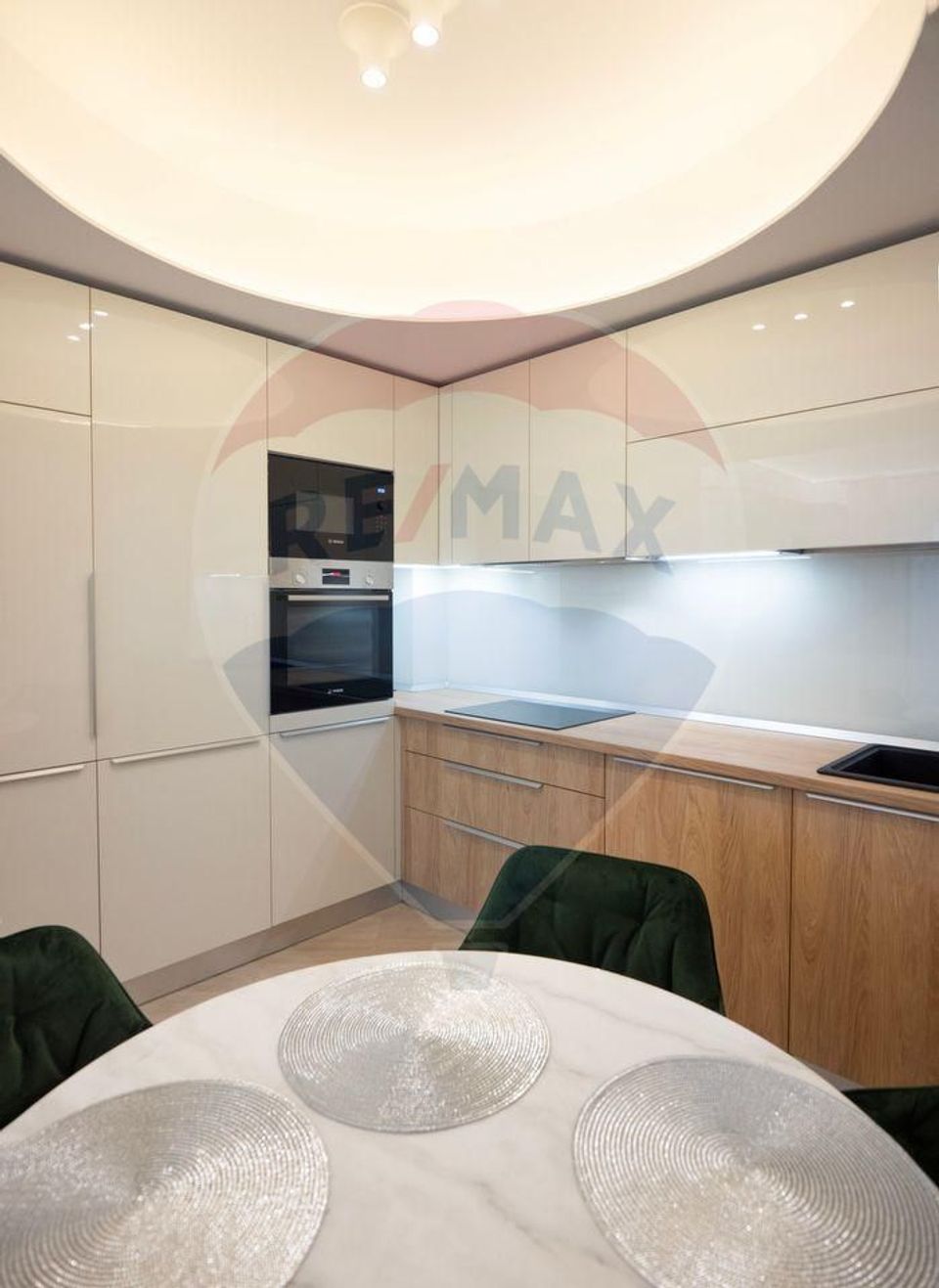 3 room Apartment for rent, Pipera area