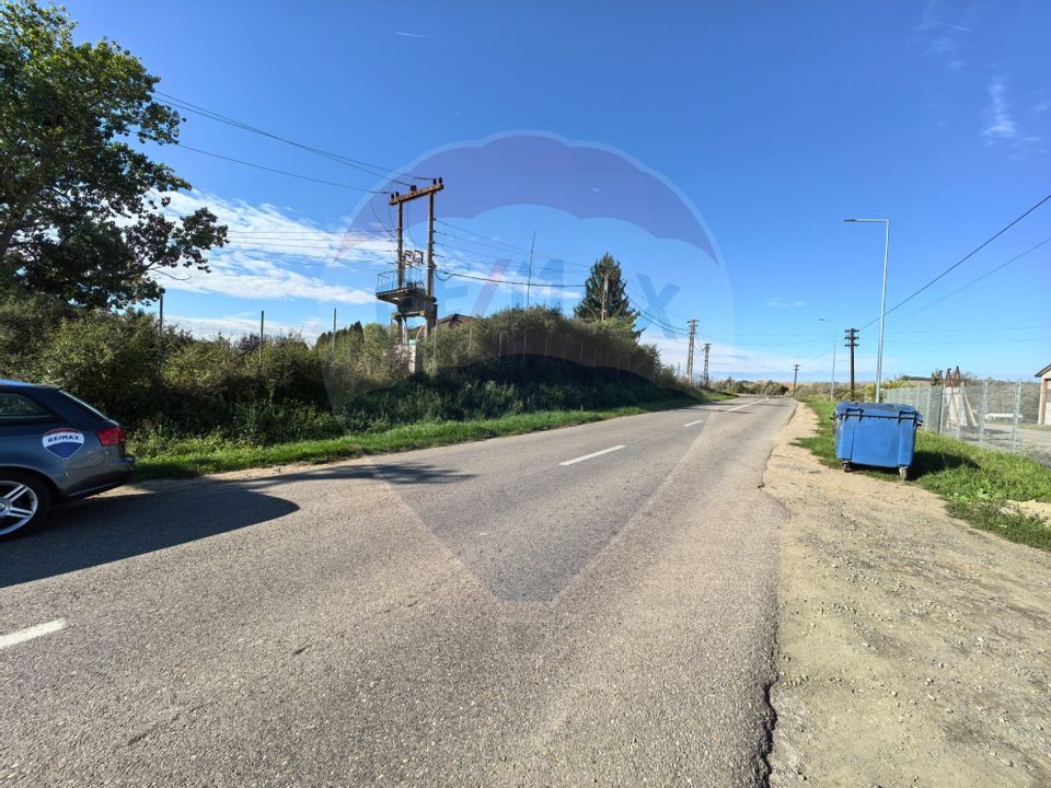 Teren intravilan cu constructie de Vanzare în Cehu Silvaniei