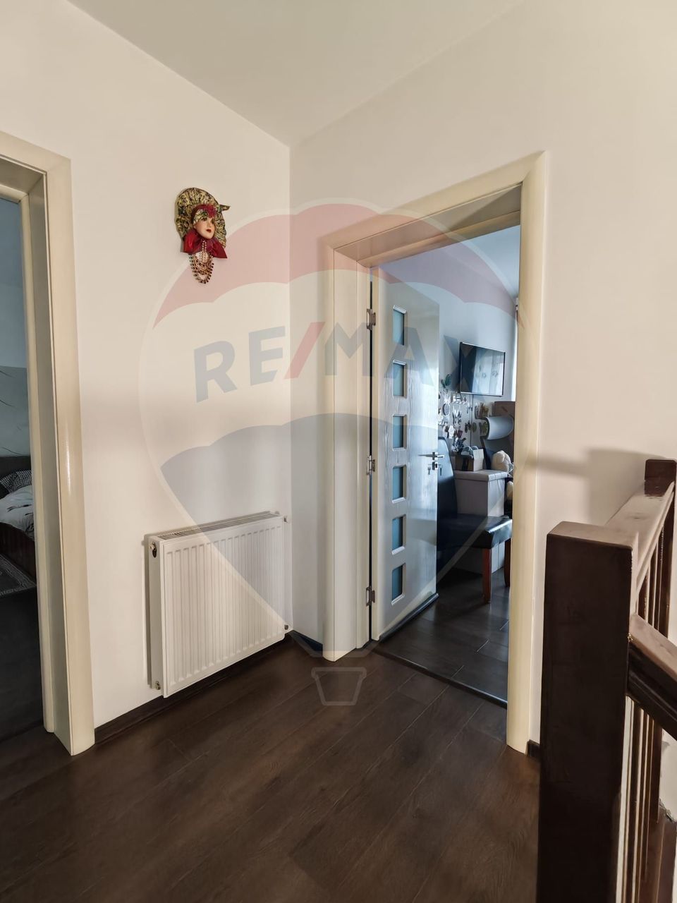 Casă / Vilă cu 4 camere de închiriat